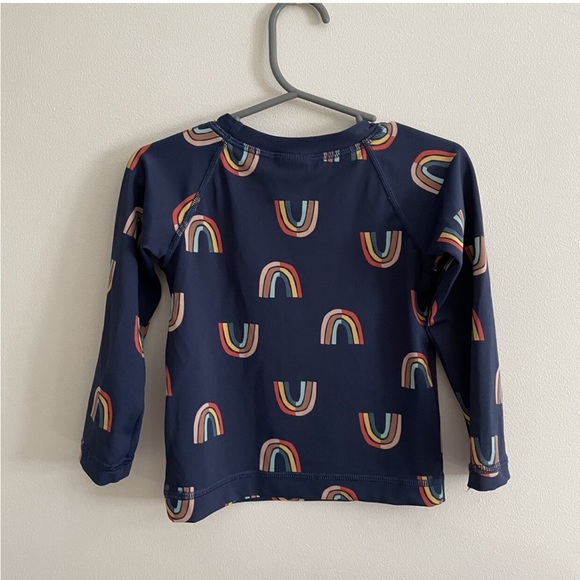 Hanna Andersson Rainbow Swim Rashguard - Picture 7 of 8